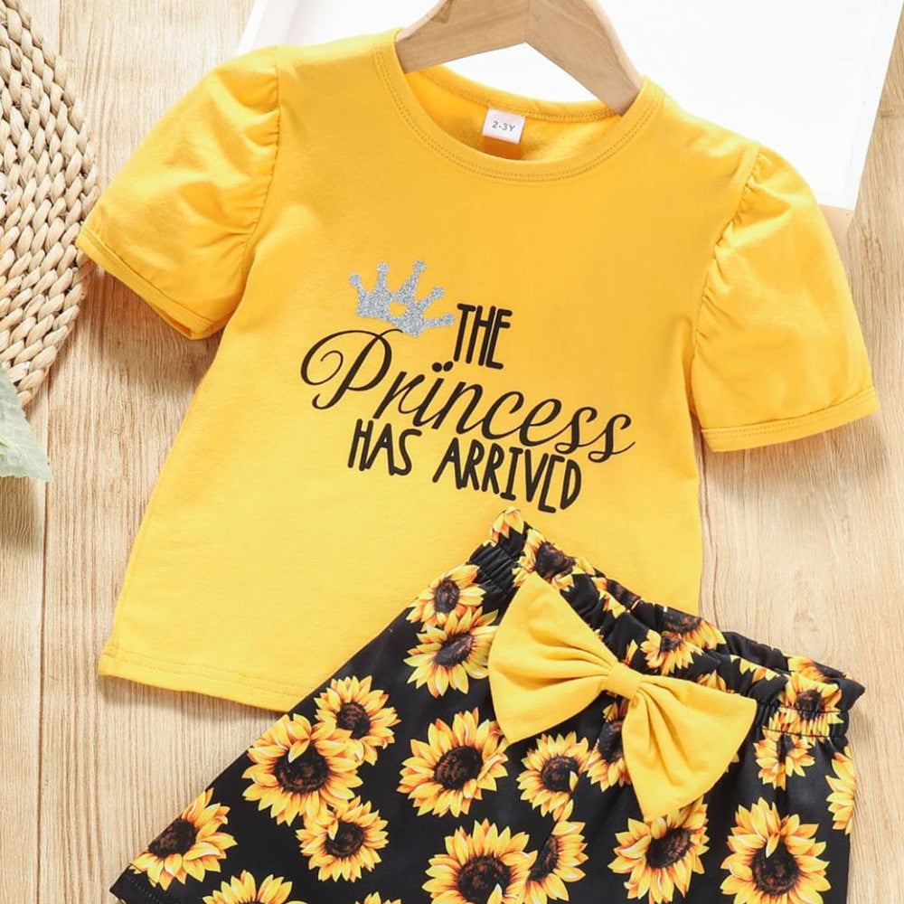 Vicky Princess Printed T-shirt & Sunflower Short