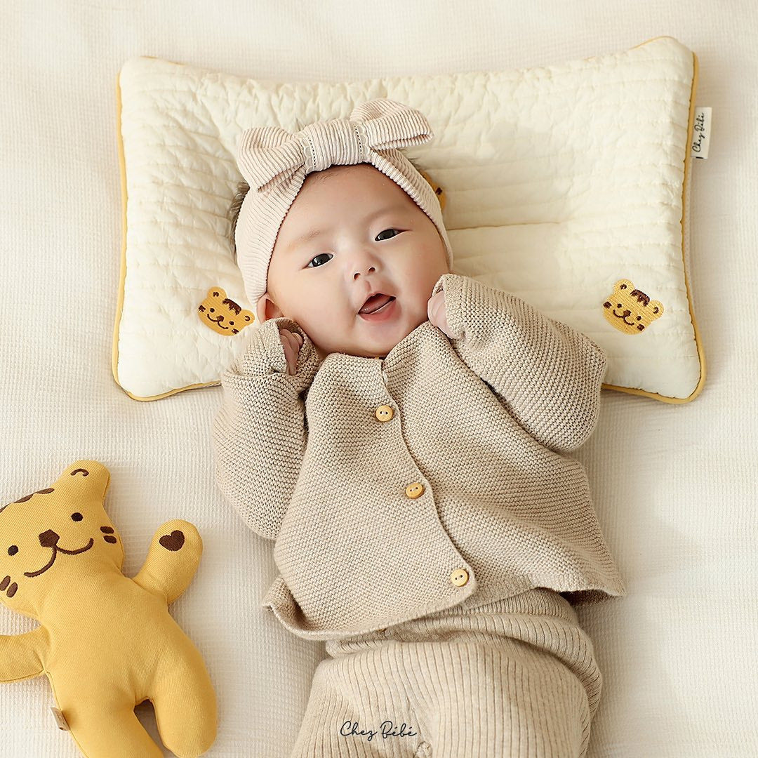 Embroidery Baby Breathable  Flat Head Shaping Pillow
